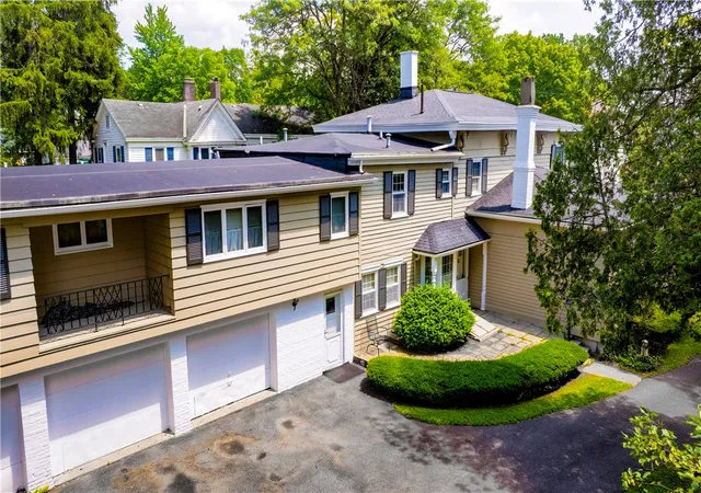 4th image of 123 N Broad St, Norwich, NY 13815 | MLS# R1685034