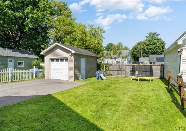 Homes for sale in Whitestown, NY | 9 Russell Ave, Whitestown, NY 13495 | MLS# S1685071
