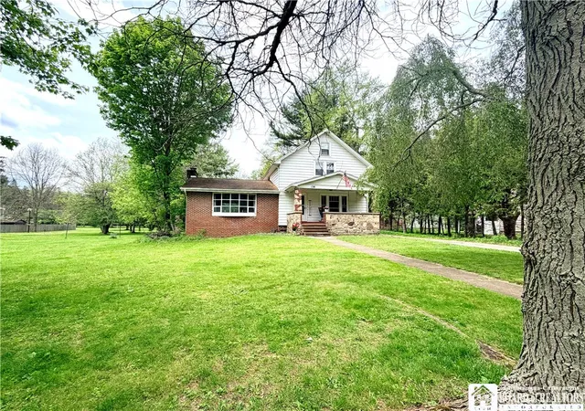 Photo 3 of Single family home for sale at 138 S Main St, Portville, NY 14770 | MLS# R1684813 | Listing updated on 2026-07-18