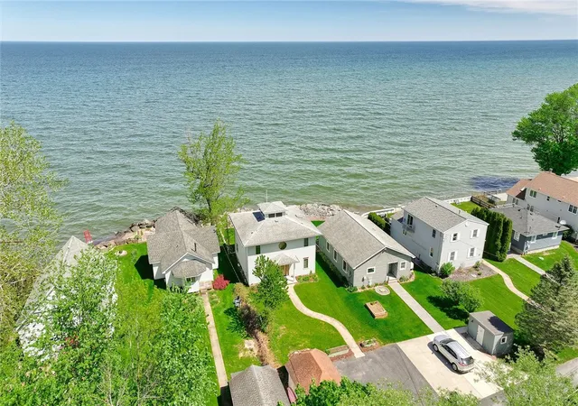 1st image of 10 Alder Beach, Parma, NY 14468 | MLS# R1685123