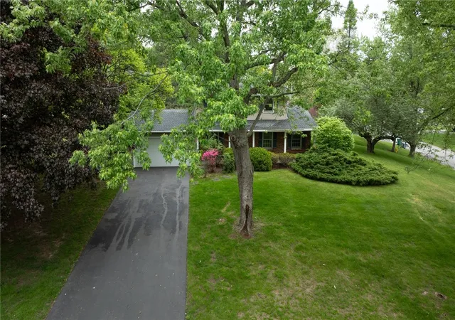 Homes for sale in Perinton, NY | 42 Chipping, Perinton, NY 14450 | MLS# R1680373