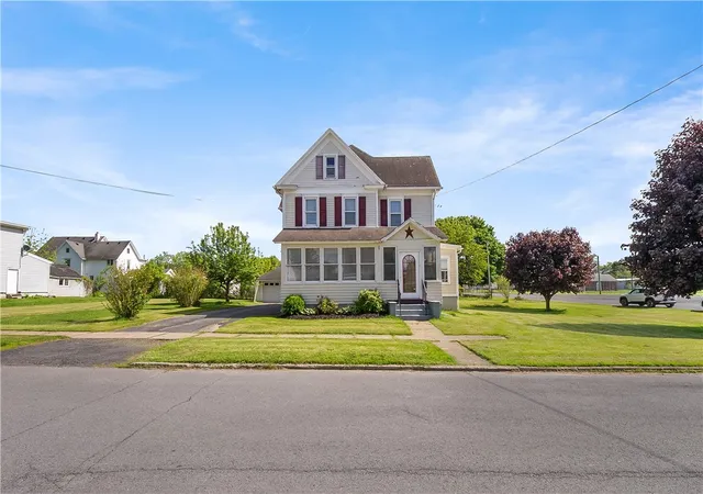 Homes for sale in Geneva Town, NY | 72 Andes Ave, Geneva Town, NY 14456 | MLS# R1685279