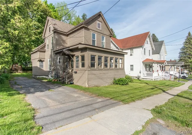 1st image of 10 N Main St, Carthage, NY 13619 | MLS# S1685262