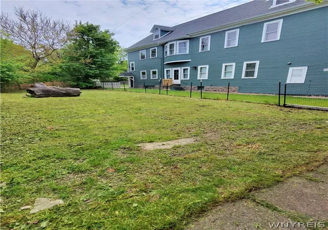 2nd image of 101 Rhode Island St, Buffalo, NY 14213 | MLS# B1685345
