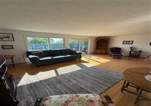 4th image of 42 Village Trl, Mendon, NY 14472 | MLS# R1684329