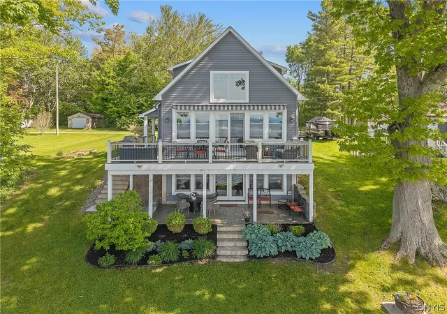 Homes for sale in Vienna, NY | 1248 Lake St, Vienna, NY 13042 | MLS# S1684959