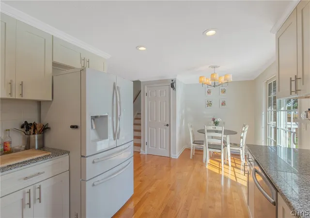 4th image of 418 Ontario Ave, Syracuse, NY 13209 | MLS# S1684487