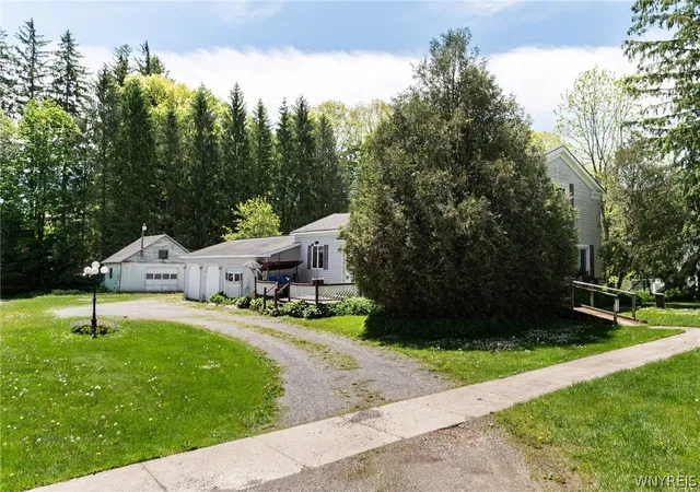 Homes for sale in Pike, NY | 7259 Main St, Pike, NY 14066 | MLS# B1684687