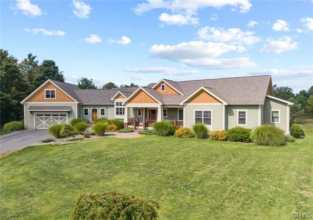 Photo 1 of Sale Pending at 8456 Brae Leure Rd, Manlius, NY 13104 | MLS# S1685265 | Listing updated on 2026-06-28