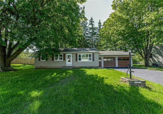 Homes for sale in Gates, NY | 69 Matilda St, Gates, NY 14606 | MLS# R1684978