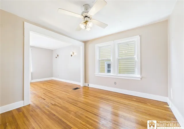 Homes for sale in Amherst, NY | 182 Springville Ave, Amherst, NY 14226 | MLS# R1682732