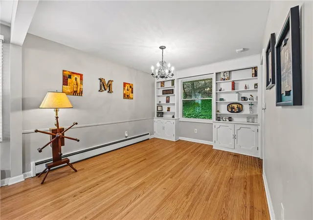 5th image of 87 Chapel Hill Dr, Irondequoit, NY 14617 | MLS# R1684554