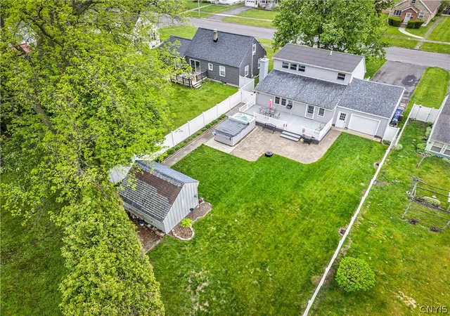 Homes for sale in Rome, NY | 1007 Van Buren Ave, Rome, NY 13440 | MLS# S1682796