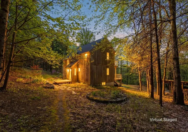 Photo 4 of Sale Pending at 154 Townsend Ext, Bovina Center, NY 13740 | MLS# R1680216 | Listing updated on 2026-07-20