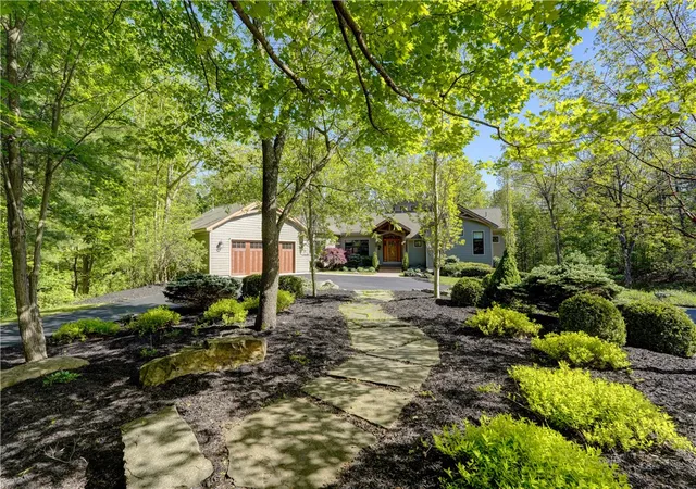 Homes for sale in Canandaigua, NY | 5539 Wells Curtice Road, Canandaigua, NY 14424 | MLS# R1682807