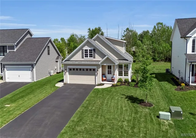 Homes for sale in Clarence, NY | 5343 Briannas Nook, Clarence, NY 14031 | MLS# B1685233