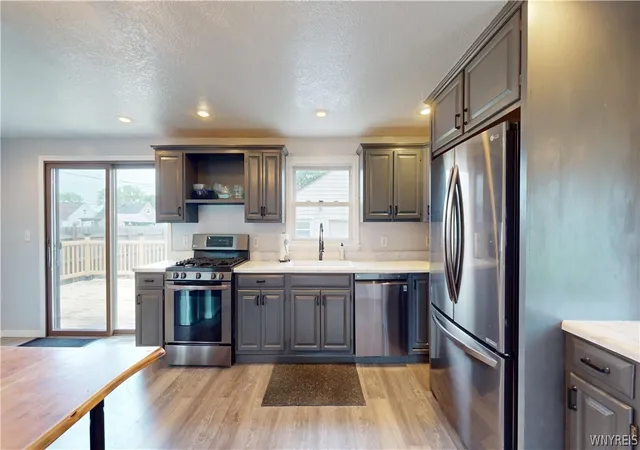 4th image of 55 Fontaine Dr, Cheektowaga, NY 14215 | MLS# B1684343