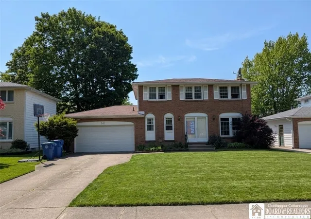 Homes for sale in Amherst, NY | 341 Vine Ln, Amherst, NY 14228 | MLS# R1684465