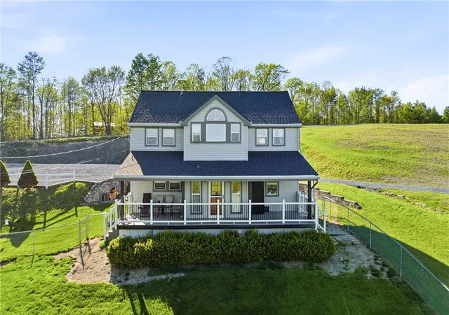 Homes for sale in Catlin, NY | 183 Dunn Rd, Catlin, NY 14845 | MLS# R1685100