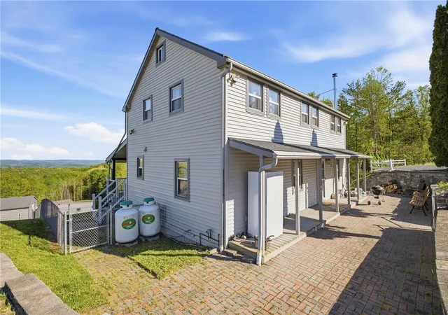 Homes for sale in Catlin, NY | 183 Dunn Rd, Catlin, NY 14845 | MLS# R1685100