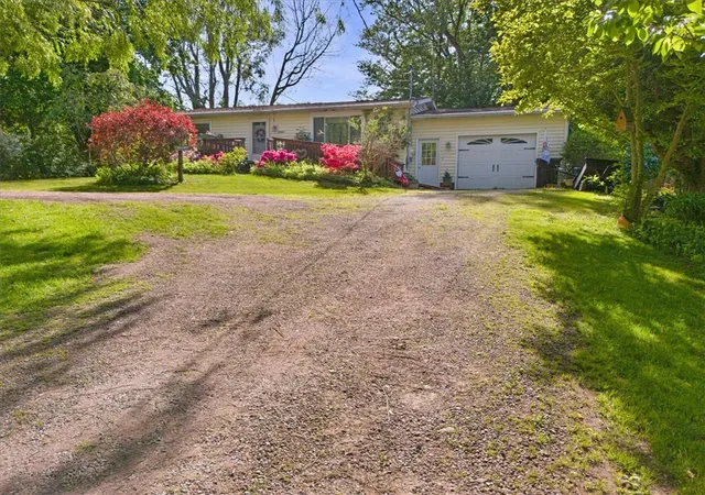 Homes for sale in Williamson, NY | 5063 Williamson On The, Williamson, NY 14589 | MLS# R1683123