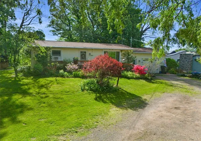 Homes for sale in Williamson, NY | 5063 Williamson On The, Williamson, NY 14589 | MLS# R1683123
