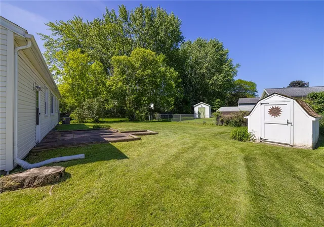 Homes for sale in Henrietta, NY | 139 Gate House, Henrietta, NY 14467 | MLS# R1685358