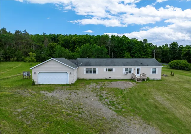 5th image of 9450 Alderman Rd, Hammondsport, NY 14840 | MLS# R1685538