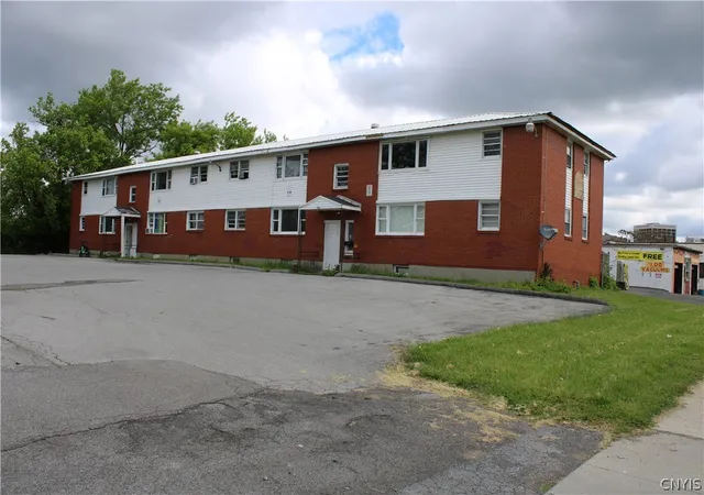 1st image of 352 W Onondaga St, Syracuse, NY 13202 | MLS# S1685328