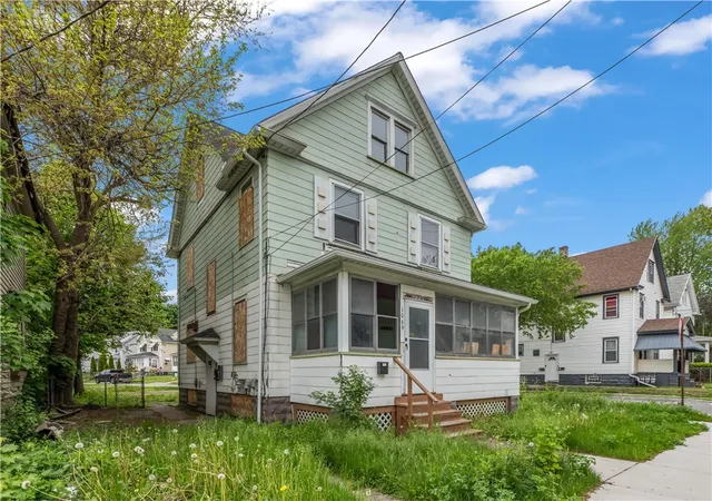 Homes for sale in Rochester, NY | 1069 N Goodman St, Rochester, NY 14609 | MLS# R1683620