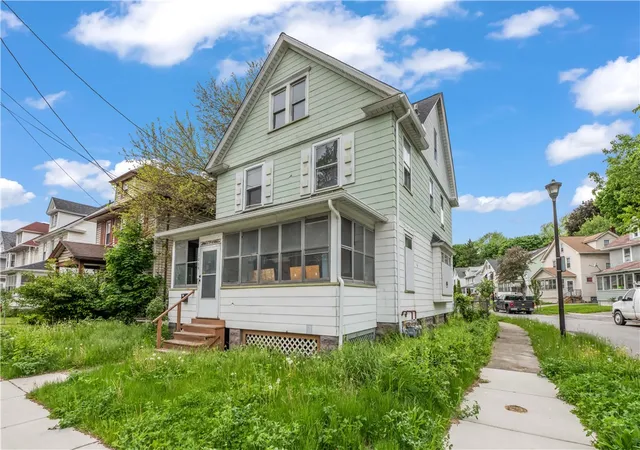 Homes for sale in Rochester, NY | 1069 N Goodman St, Rochester, NY 14609 | MLS# R1683620