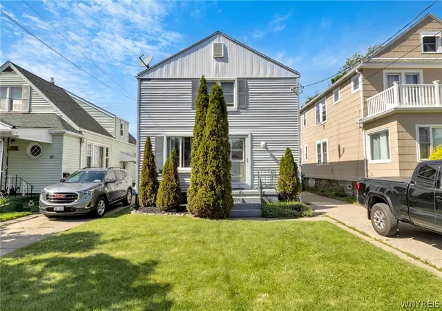 Homes for sale in Buffalo, NY | 190 Whitehall Ave, Buffalo, NY 14220 | MLS# B1685060
