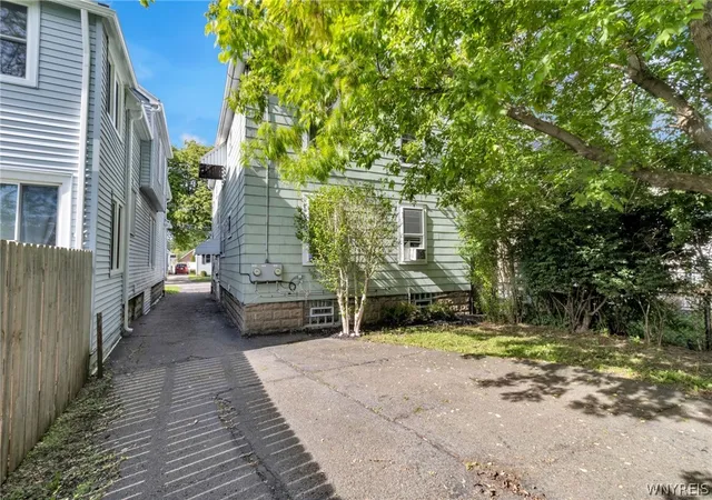 Homes for sale in Buffalo, NY | 63 Carlyle Ave, Buffalo, NY 14220 | MLS# B1685104