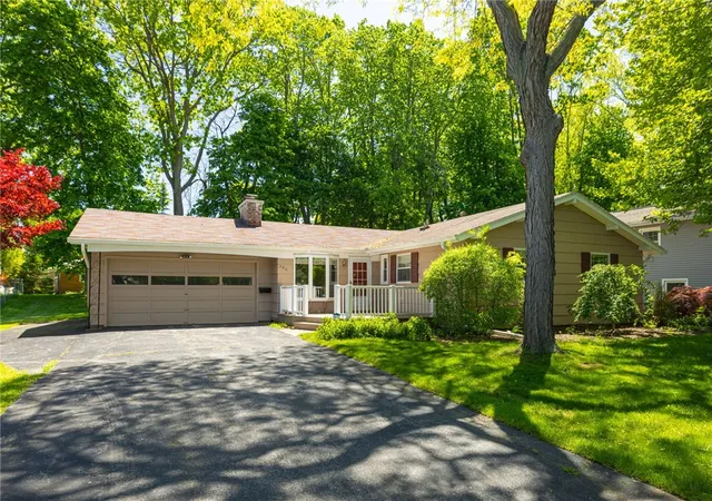 43rd image of 348 Paddy Hill Dr, Greece, NY 14616 | MLS# R1685283
