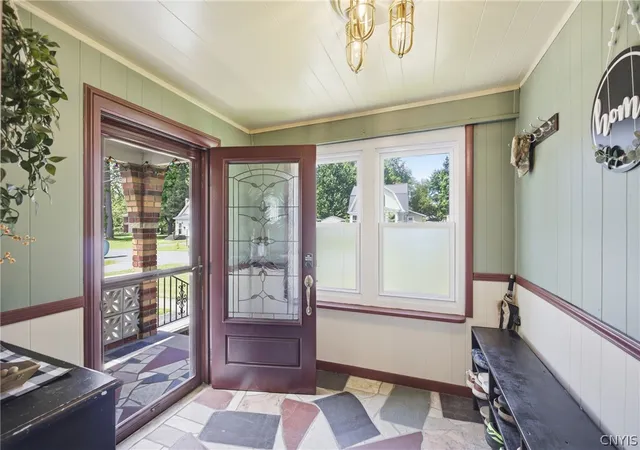 Photo 3 of Sale Pending at 505 4th Street, Liverpool, NY 13088 | MLS# S1684875 | Listing updated on 2026-08-02