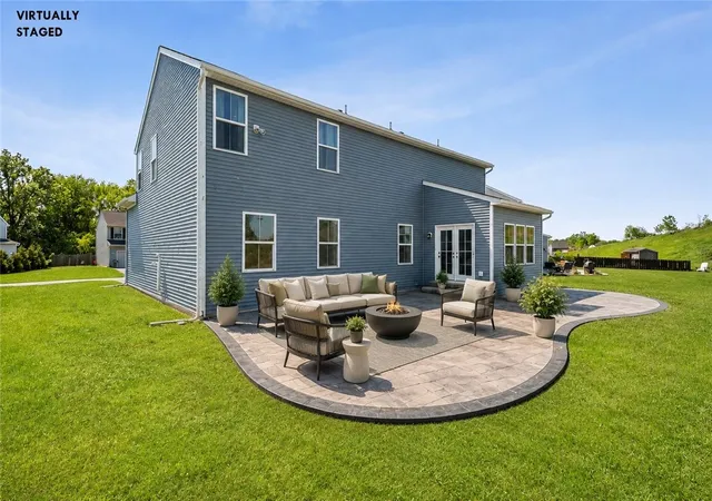 Photo 3 of Sale Pending at 1086 Harlowe Ln, Farmington, NY 14425 | MLS# R1685567 | Listing updated on 2026-07-16