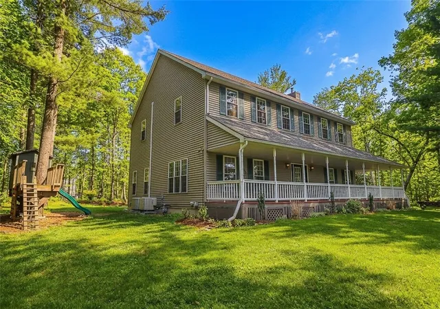 2nd image of 10292 Lennox Dr, Corning, NY 14830 | MLS# R1682683