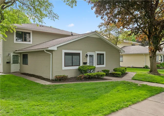 34th image of 71 Lincoln Mills Rd, East Rochester, NY 14445 | MLS# R1685230