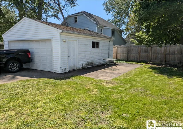 Homes for sale in Cheektowaga, NY | 272 Canton St, Cheektowaga, NY 14043 | MLS# R1685649