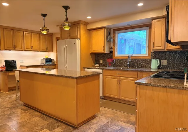 Homes for sale in Cortland, NY | 4016 Kinney Gulf Rd, Cortland, NY 13045 | MLS# S1685677