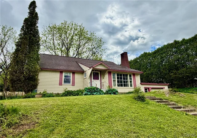 Homes for sale in Lowville, NY | 7707 W State St, Lowville, NY 13367 | MLS# S1685664