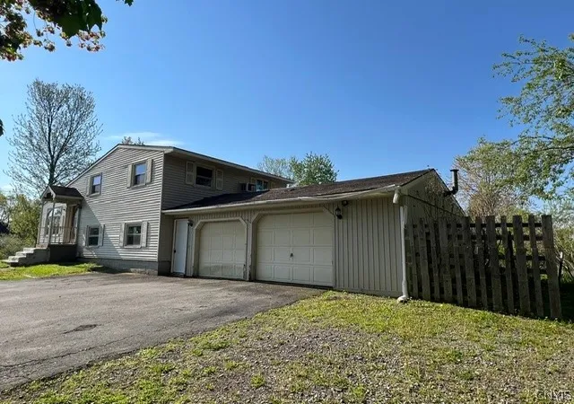 Homes for sale in Westmoreland, NY | 6770 Obrien Rd, Westmoreland, NY 13440 | MLS# S1685478