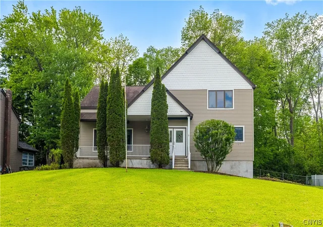 Homes for sale in Whitestown, NY | 5 Symphony Pl, Whitestown, NY 13492 | MLS# S1685639
