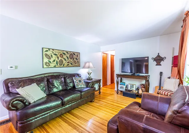 4th image of 4 Charmaine Rd, Chili, NY 14624 | MLS# R1685570