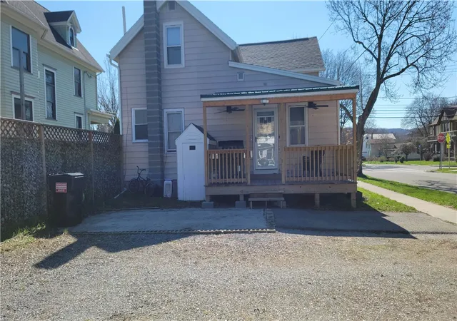 4th image of 224 Main St, Dansville, NY 14437 | MLS# R1685393