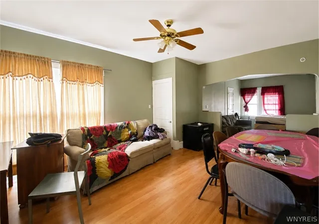 3rd image of 639 18Th St, Niagara Falls, NY 14301 | MLS# B1685717