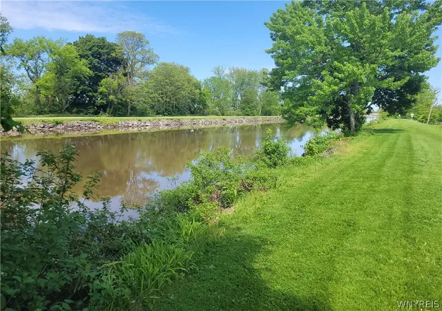 41st image of 8 Butler Pkwy, Royalton, NY 14105 | MLS# B1685555