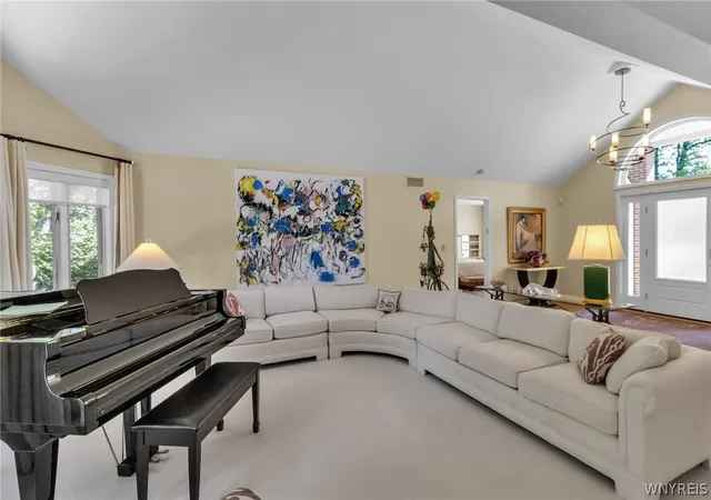 5th image of 90 Midway Dr, Orchard Park, NY 14127 | MLS# B1685508