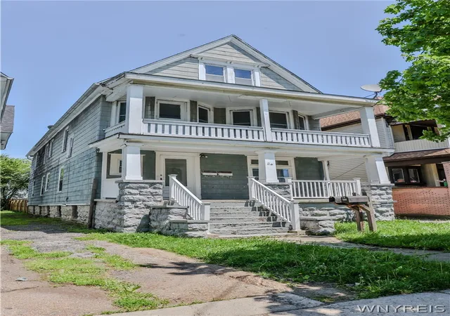 Homes for sale in Buffalo, NY | 84 Woodside Ave, Buffalo, NY 14220 | MLS# B1685751
