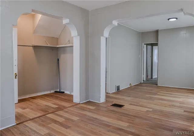 Homes for sale in Buffalo, NY | 84 Woodside Ave, Buffalo, NY 14220 | MLS# B1685751